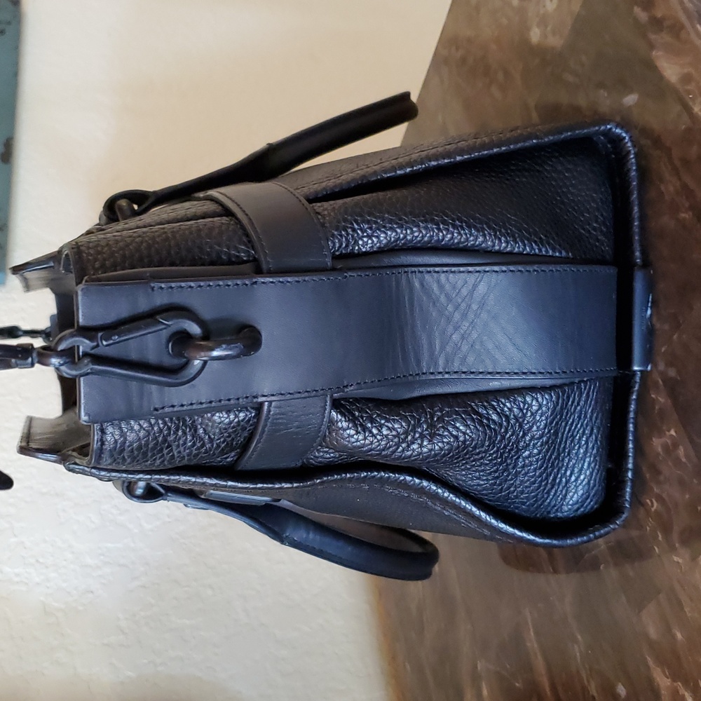 Coach Swagger 27 All Black Bag - Picture 7 of 15